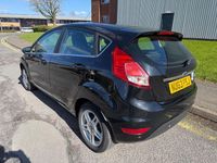 Used Ford Fiesta Zetec 82 HP (60 kW) 2013 Black Hatchback