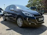 Used Peugeot 208 Allure 100 HP (73 kW) 2016 Black Hatchback