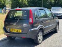 Used Ford Fusion Zetec 80 HP (58 kW) 2010 Grey Hatchback