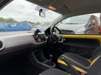 Used VW up! high up! 75 HP (55 kW) 2017 Yellow Hatchback