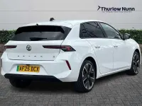 Used Vauxhall Astra 114 kW (156 HP) 2025 White Hatchback