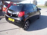 Usado Citroën C1 Flair 82 HP (60 kW) 2016 Preto Citadino