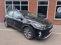 Used Kia Stonic 99 HP (72 kW) 2022 Black SUV