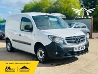 Usado Mercedes Citan 109 94 HP (69 kW) 2020 Preto