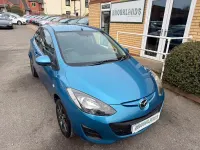 Used Mazda 2 84 HP (61 kW) 2011 Blue Hatchback