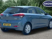 Käytetty Hyundai i20 SE 84 HP (61 kW) 2017 Sininen Viistoperä