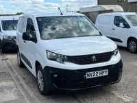 Used Peugeot Partner Premium 131 HP (96 kW) 2022 White MPV