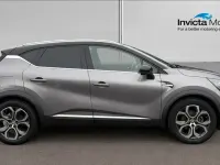 Usado Renault Captur Techno 145 HP (106 kW) 2023 Cinzento SUV