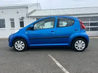 Used Peugeot 107 Active 68 HP (50 kW) 2013 Blue Hatchback