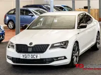 Used Skoda Superb SportLine 190 HP (139 kW) 2017 White Hatchback