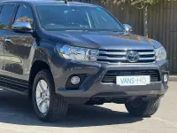 Usado Toyota HiLux 150 HP (110 kW) 2020 Cinzento Pickup