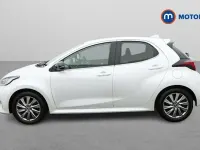 Used Mazda 2 116 HP (85 kW) 2023 White Hatchback