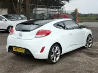 Used Hyundai Veloster Sport 140 HP (102 kW) 2012 White Hatchback