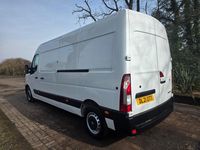 Used Renault Master Business 135 HP (99 kW) 2021 White MPV
