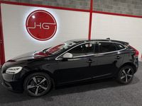 Used Volvo V40 R-Design 122 HP (89 kW) 2017 Black Hatchback