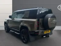 Used Land Rover Defender SE Dynamic 249 HP (183 kW) 2021 Brown SUV