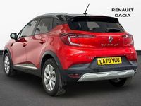 Usado Renault Captur Iconic 100 HP (73 kW) 2020 Vermelho SUV