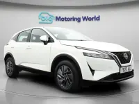 Used Nissan Qashqai Acenta Premium 158 HP (116 kW) 2023 White SUV