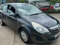 Usado Vauxhall Corsa S 2012 Gris Utilitario