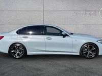 Usado BMW 320 M Sport 181 HP (133 kW) 2025 Cinzento