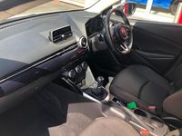 Używany Mazda 2 75 KM (55 kW) 2020 Biały Hatchback
