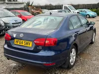 Usado VW Jetta SE 105 HP (77 kW) 2014 Azul Sedan
