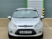 Used Ford Fiesta Zetec 82 HP (60 kW) 2012 Silver Hatchback