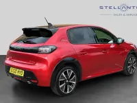 Used Peugeot 208 GT-line 99 HP (72 kW) 2020 Red Hatchback