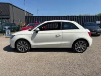 Begagnad Audi A1 Sport 2011 Vit Halvkombi