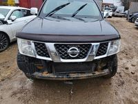 used Nissan Navara Double Cab Pick Up Tekna 2.5dCi 171 4WD DAMAGED REPAIRABLE SALVAGE