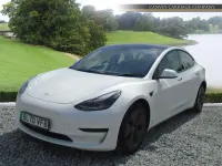 Used Tesla Model 3 Standard Range 239 kW (325 HP) 2020 White Sedan