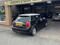 Used Mini Cooper Hatch 116 HP (85 kW) 2015 Black Hatchback