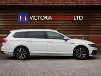Used VW Passat GTE 218 HP (160 kW) 2021 White Estate