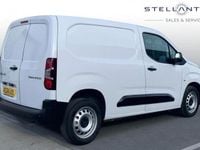 Used Citroën Berlingo 101 HP (74 kW) 2024 White MPV