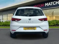 Begagnad Seat Leon SE Dynamic 2018 Vit Halvkombi