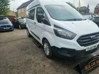 Usado Ford Transit Custom Trend 130 CV (95 kW) 2018 Blanco Familiar