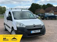 Used Citroën Berlingo 75 HP (55 kW) 2016 White MPV
