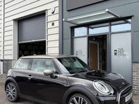 Used Mini Cooper Exclusive 136 HP (100 kW) 2021 Black Hatchback