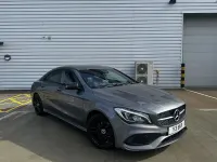 Usado Mercedes CLA200 AMG line 136 HP (100 kW) 2017 Cinzento Sedan
