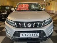 Gebraucht Suzuki Vitara SZ-T 129 PS (94 kW) 2023 Silber SUV