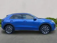 New VW T-Roc Life 150 HP (110 kW) 2026 Blue SUV