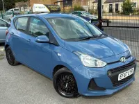 Used Hyundai i10 SE 67 HP (49 kW) 2017 Blue Hatchback