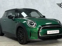 Used Mini Cooper Classic 134 HP (98 kW) 2023 Green Hatchback
