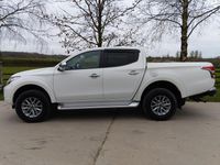 Used Mitsubishi L200 181 HP (133 kW) 2019 White Pickup