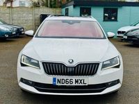 Used Skoda Superb LAURIN & KLEMENT 190 HP (139 kW) 2017 White Estate