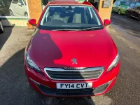 Used Peugeot 308 Active 100 HP (73 kW) 2014 Red Hatchback