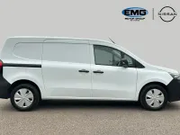 Used Nissan Townstar Acenta 130 HP (95 kW) 2023 White Van