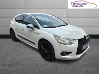 Begagnad Citroën DS4 2012 Vit Halvkombi
