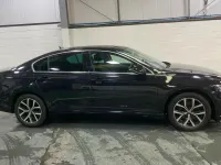 Used VW Passat SEL 150 HP (110 kW) 2021 Black Sedan