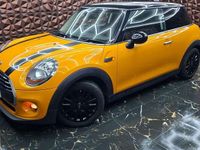 Begagnad Mini Cooper Hatch 136 HK (100 kW) 2017 Orange Halvkombi